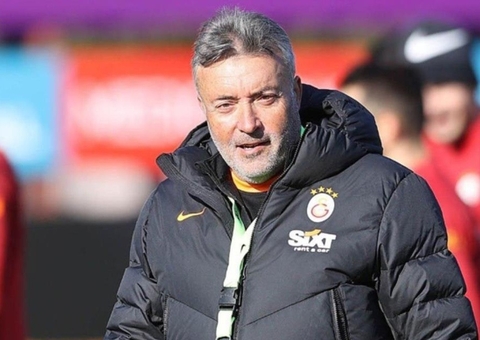 Ex-técnico do Flamengo pode voltar ao Brasil para assumir o Athletico-PR