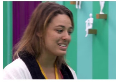 Beatriz descobre qual emoji recebeu do público durante liderança no BBB