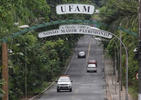 Processo seletivo da Ufam oferece 35 vagas para professores com salários de até R$ 23 mil; confira edital