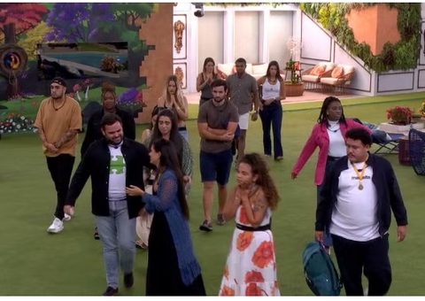 Michel faz pedido inusitado para Fernanda após ser eliminado