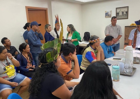 Inclusão digital: Indígenas ganham computadores no Amazonas