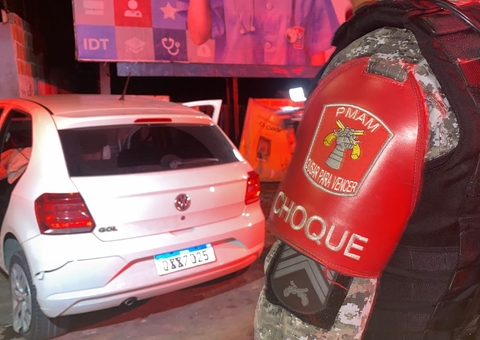 Perseguição termina em acidente com criminosos presos em Manaus