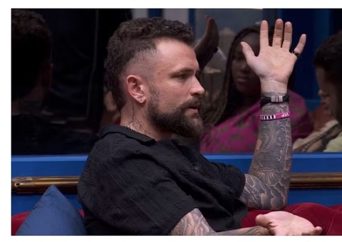 Isabelle 'dá fecho' em Vini ao defender Davi; vídeo