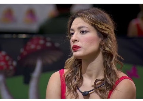 Líder Lucas Henrique chama Beatriz de biscoiteira; vídeo