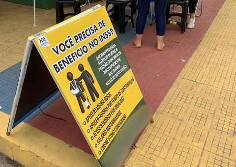 Trio é preso suspeito de aplicar golpes ao oferecer serviços do INSS em Codajás