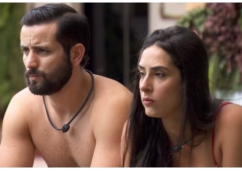 Deniziane diz que não vota em Pitel: 'Jogo totalmente diferente do Matteus'