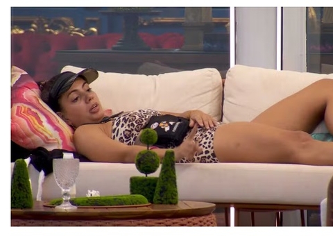 Yasmin diz que ficou ofendida após Fernanda falar sobre corpo e líder dispara: 'problema seu'