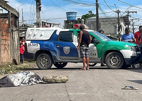 Barbeiro é morto a tiros após tomar arma de assaltante em Manaus