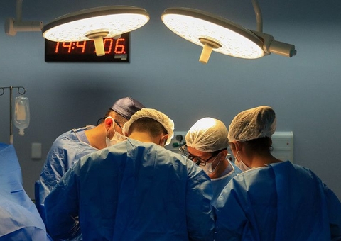 Mulher recebe rim do marido no Amazonas: "Minha cura estava do meu lado"