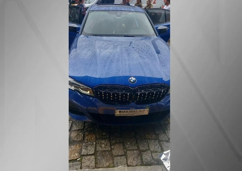 Mortos dentro de BMW podem ter sido intoxicados por monóxido de carbono