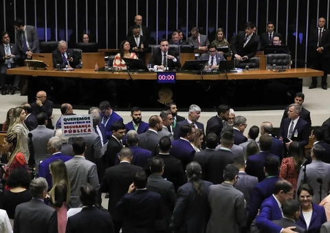 Presidente Lula sanciona LDO de 2024 com vetos e meta fiscal zero