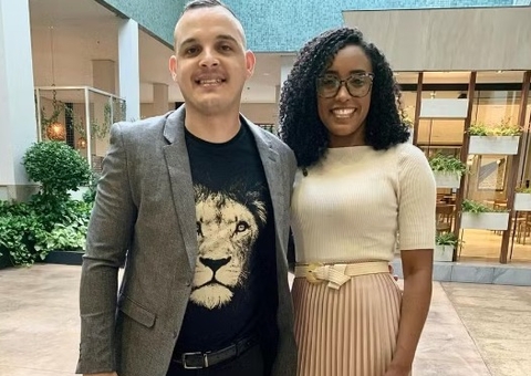 Marido de cantora gospel morre afogado semanas após escapar de acidente de carro