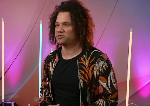 Cozinheiro escolar entra no BBB24 e diz que já teve crush em Lucas Lucco