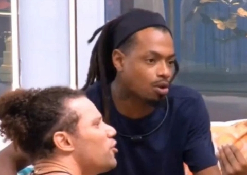 Luigi e Maycon causam polêmica ao falar sobre Yasmin Brunet: 'piercing no mamilo' 