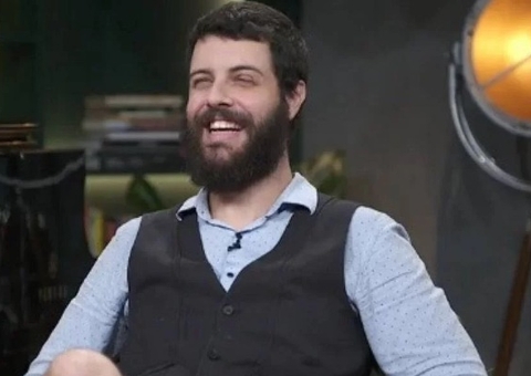 Diogo Defante assume namoro com atriz: 'completo e realizado'