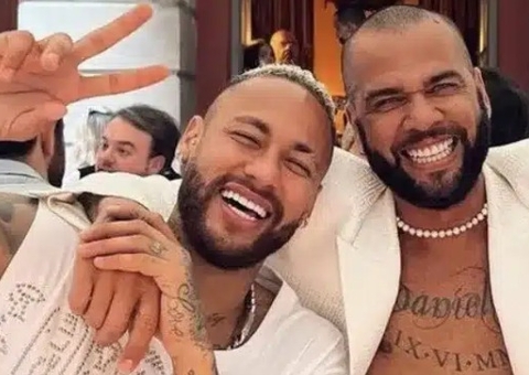 Neymar ajuda Daniel Alves com R$ 800 mil para reduzir pena do ex-jogador, acusado de estupro