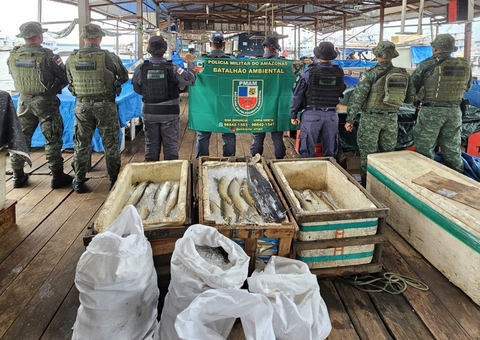 Pescado ilegal avaliado em R$ 18 mil é apreendido na feira da Panair em Manaus