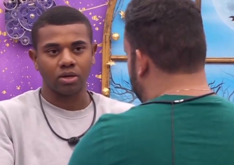 Michel alerta Davi sobre homofobia no BBB24: 'cuidado com o que você fala'