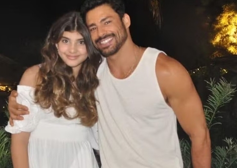 Cauã Reymond diz não ser um pai ciumento: 'quero que ela traga o namorado ou namorada'