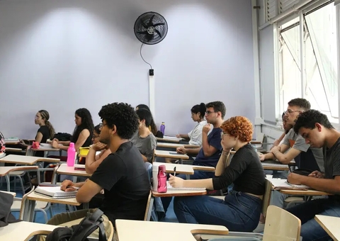 Governo anuncia retificações em editais do concurso unificado