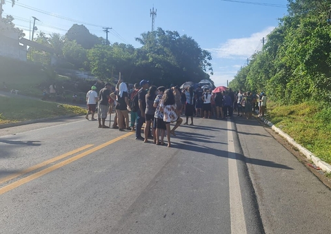 BR-174 é liberada para tráfego após protesto
