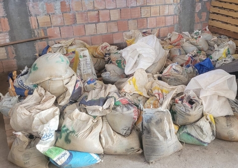 Homem é apreendido com toneladas de 'ouro negro' avaliadas em quase meio milhão em Manaus