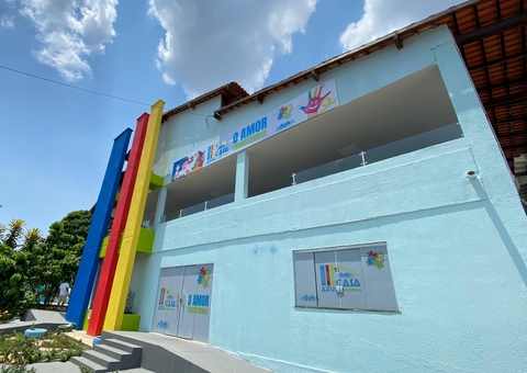 Volta às aulas: campanha arrecada material escolar para crianças carentes de Manaus