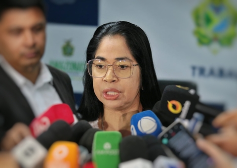 Filha flagrou pai estuprando neta no sofá de casa em Manaus