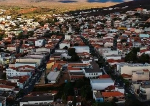 Loja gera revolta ao exigir funcionária branca e sem filhos para vaga