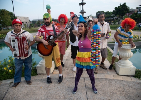 Baile de Carnaval infantil agita Casa de Praia Zezinho Corrêa no fim de semana