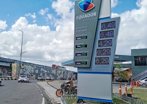 Preço da gasolina dispara em Manaus e chega a 6,49 