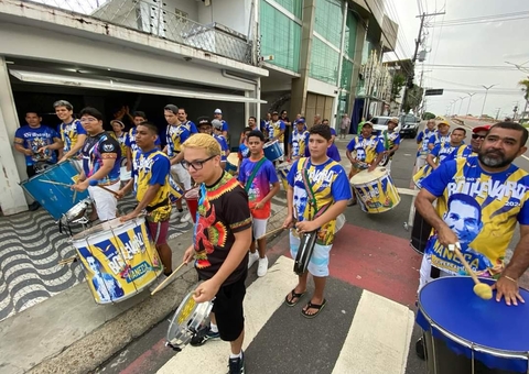 Banda do Boulevard movimenta foliões neste domingo