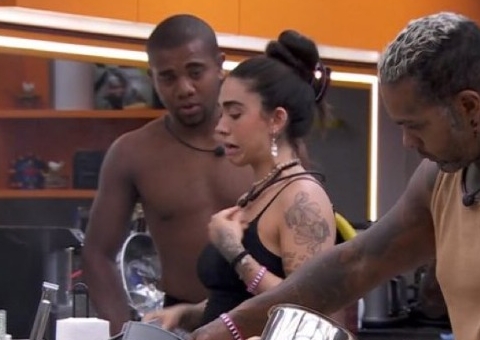 Giovanna se 'nega' a fazer hambúrguer para Davi e web repercute atitude de sister