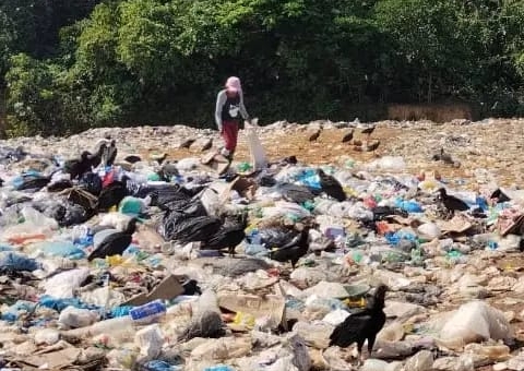 Ibama denuncia lixão à céu aberto em Autazes