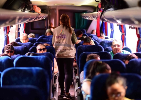 Cerca de 32 mil pessoas devem sair de Manaus durante feriado de Carnaval