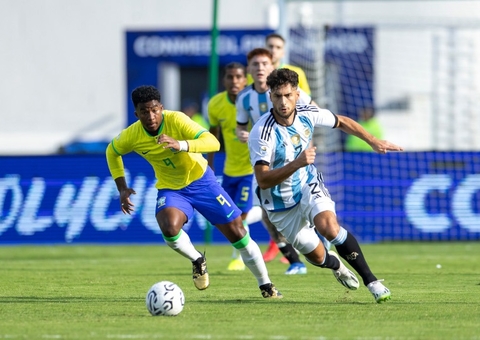 Brasil perde da Argentina, fica fora do futebol masculino das Olimpíadas e amplia lista de vexames