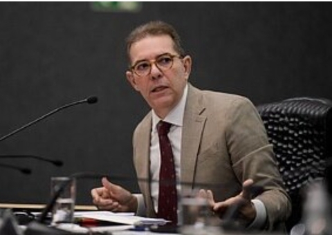 Ministro do STJ diz que flagrante ilegalidade de prisão motiva liberdade a Delegado em Carauari