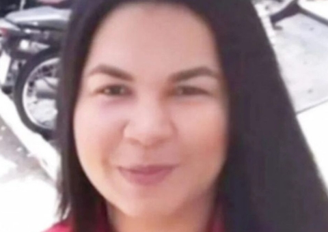 Mulher morre eletrocutada ao usar secador e chapinha na mesma tomada