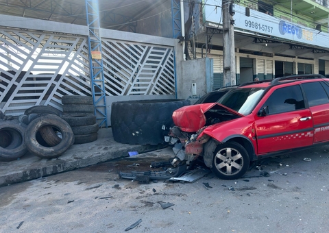 Funcionário do distrito dorme ao volante e sofre acidente em Manaus