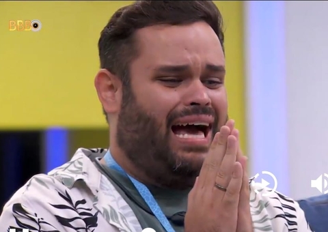 BBB 24: Pela terceira vez, Michel se emociona com Presente do Anjo