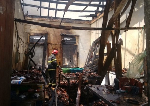 Curto-circuito é a principal causa de incêndios residenciais em Manaus