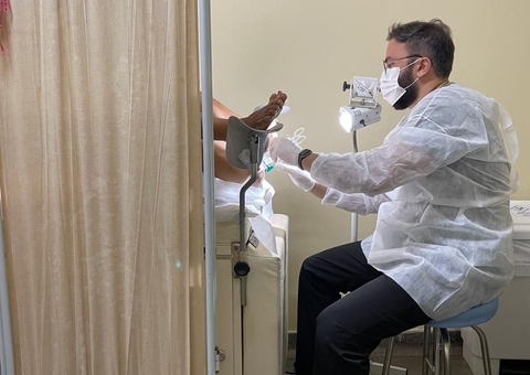 Consultório oferta inserção do DIU às mulheres em situação de rua em Manaus