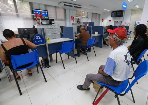 Manausprev convoca beneficiários para recadastro; 129 correm risco de suspensão