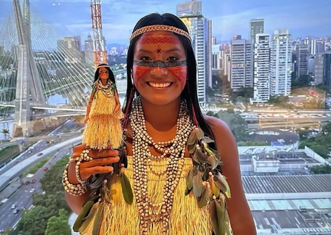Cunhã-poranga do Amazonas vira Barbie nos 65 anos da boneca