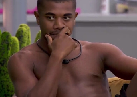 Davi planeja vingança contra Leidy: 'passar cocô no travesseiro dela'