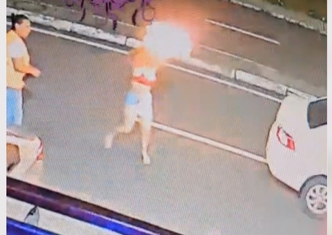 Com ciúmes, universitária ateia fogo no noivo em bar do Vieiralves; veja vídeo