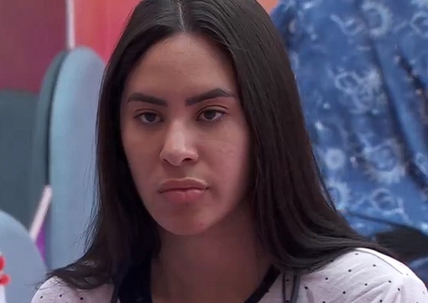 BBB24: Davi tenta convencer Isabelle a votar com grupo Fadas