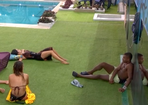 Boninho dá esporro em brothers acampados em Big Fone e ameaça punição