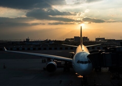 Avião com destino a Roraima enfrenta forte ventania e faz pouso forçado em Manaus