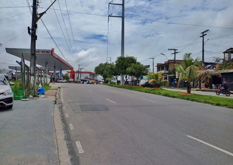 Criminosos se passam por clientes e assaltam concessionária no Monte das Oliveiras